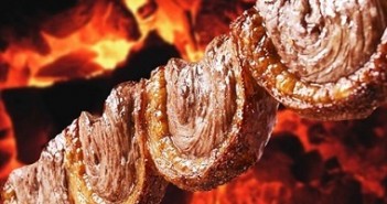 GROUPON: CHURRASCO É O PRATO PREFERIDO DO BRASILEIRO