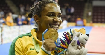 TORONTO 2015: ERIKA MIRANDA É OURO. É DO BRASIL.