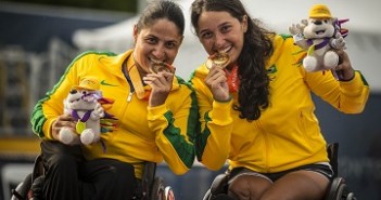 TORONTO 2015: NO TÊNIS, O OURO DE NATÁLIA E REJANE