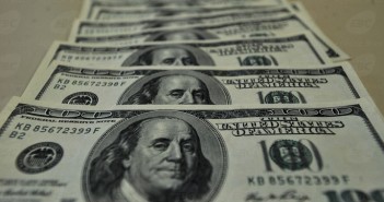 Dólar alto faz brasileiro desistir dos EUA para comprar bens de luxo