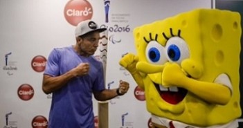 JOSÉ ALDO DESAFIA BOB ESPONJA NO RIO OPEN