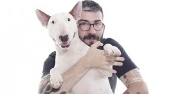 JIMMY INSPIRA CAMPANHA POR CÃES ABANDONADOS