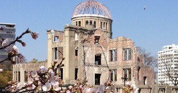 OBAMA VAI A HIROSHIMA, MAS NÃO PEDE PERDÃO PELA BOMBA