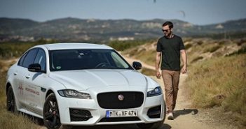 NICHOLAS HOULT NA VELOCIDADE DO JAGUAR