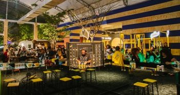 SCHWEPPES E COCA-COLA NA SPFW