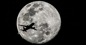 HOJE É DIA DE SUPERLUA